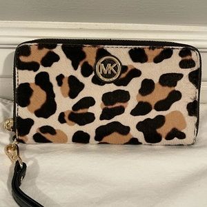 Michael Kors Leopard Wallet